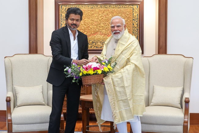 1779885074-modi_L
