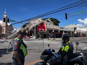 08int-philippines-earthquake-qjck-articleLarge