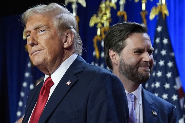 1781541047-trump_L