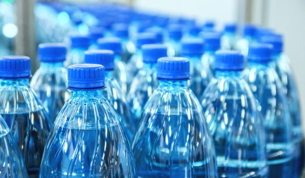 Solent-Plastics-Blog-Amazing-Things-Made-Out-of-Plastic-Bottles-Image