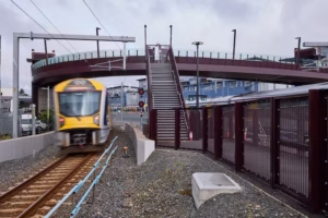 auckland-trains-station-train-rail-railway-station-rails-at-RHKFNHDCGBGEPIKW4AVWIT5BDE