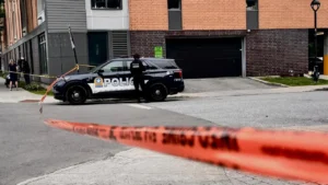 cbsn-fusion-2-killed-including-police-officer-in-montreal-shooting-thumbnail