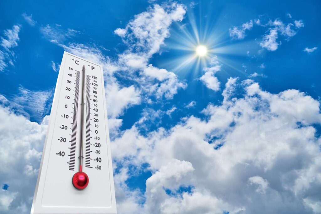 thermometer-sun-high-degres--hot-summer-day--high-summer-temperatures-1010691618-2a5ca45876424dffbef441d73ae896b8