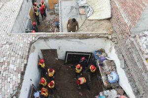 1782871697-Roof-collapse-kills-14-children-at-Pakistan-tuition-centre