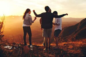 30-Ways-to-Spend-Free-Time-Together-With-Your-Tween-and-Teens