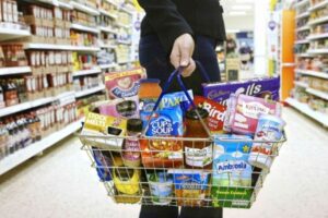 Grocery_shopping-basket_supermarket_PA-2-696x463-1-3