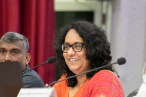 1786462549-harini_L