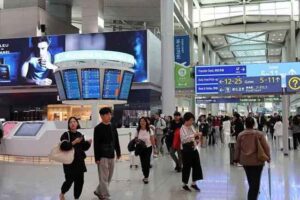 1786613312-Incheon-Airport-in-South-Korea_L