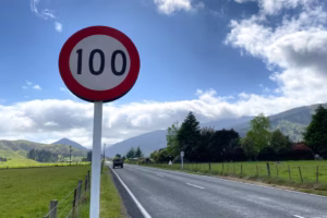 cable-bay-and-maori-pa-roads-will-drop-to-80kmh-within-a-wee-ZH3L47FUHFB6DCAFIDURS424NM