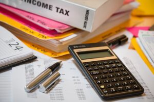 income-tax-4097292_1280-1