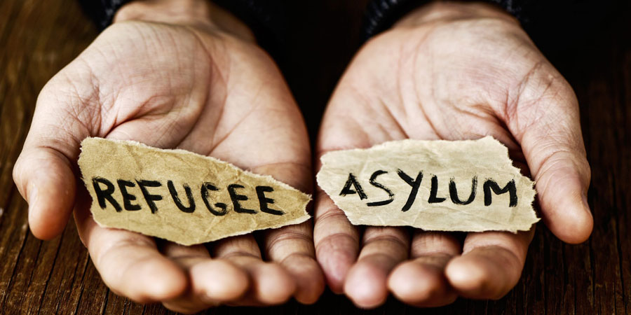 internal_details_hero_images-refugee-facts-900x450-1