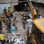 140708112606-india-building-collapse-7